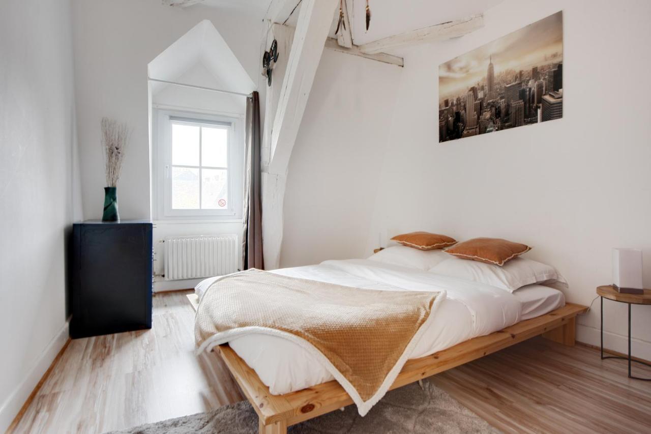 Appartement Le Grand Mirebeau à Bourges Extérieur photo